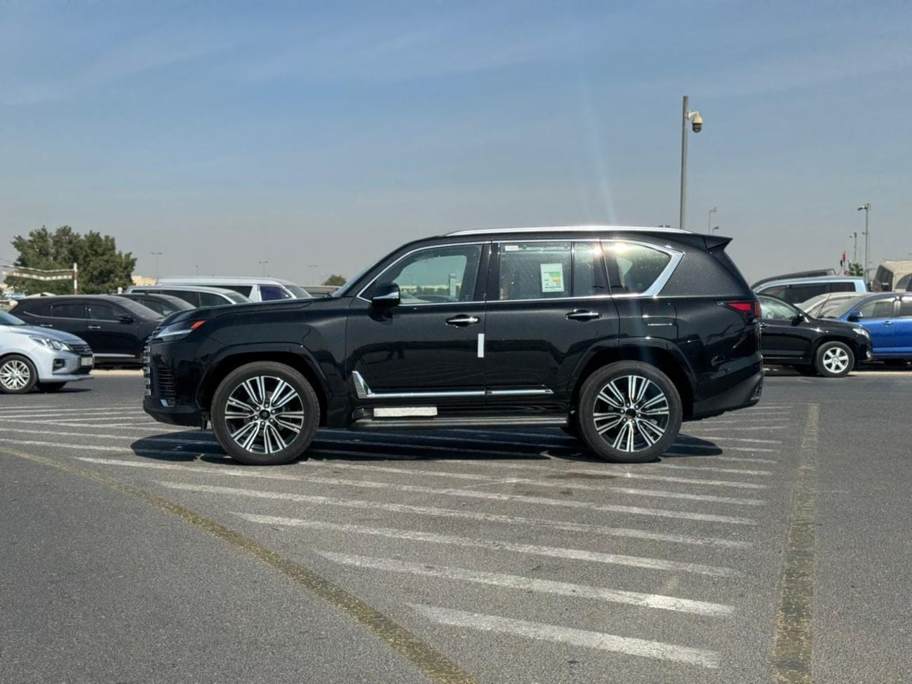 Lexus LX600 SIGNATURE