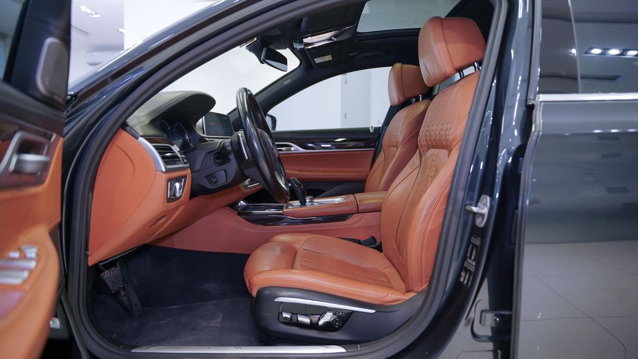 بي أم دبليو 740Li
