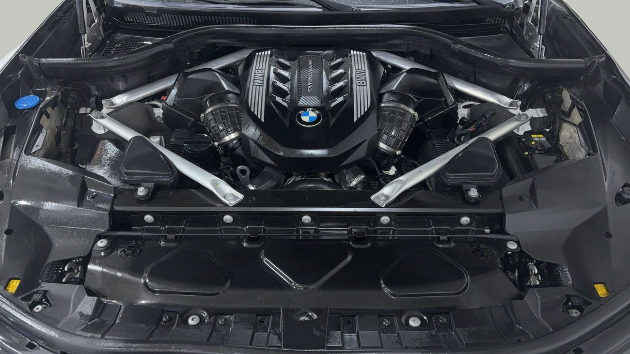BMW X7 M50i 2022 | AED 3468/Month | 0 DP | 30 Day Return | Warranty | Service History