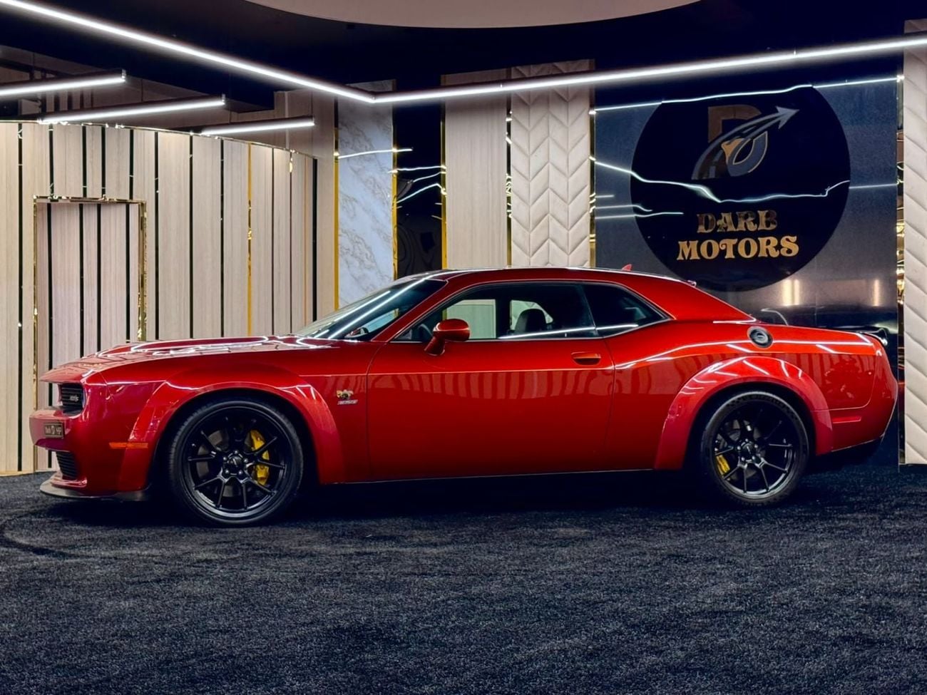 Dodge Challenger RT SCAT PACK WIDE BODY