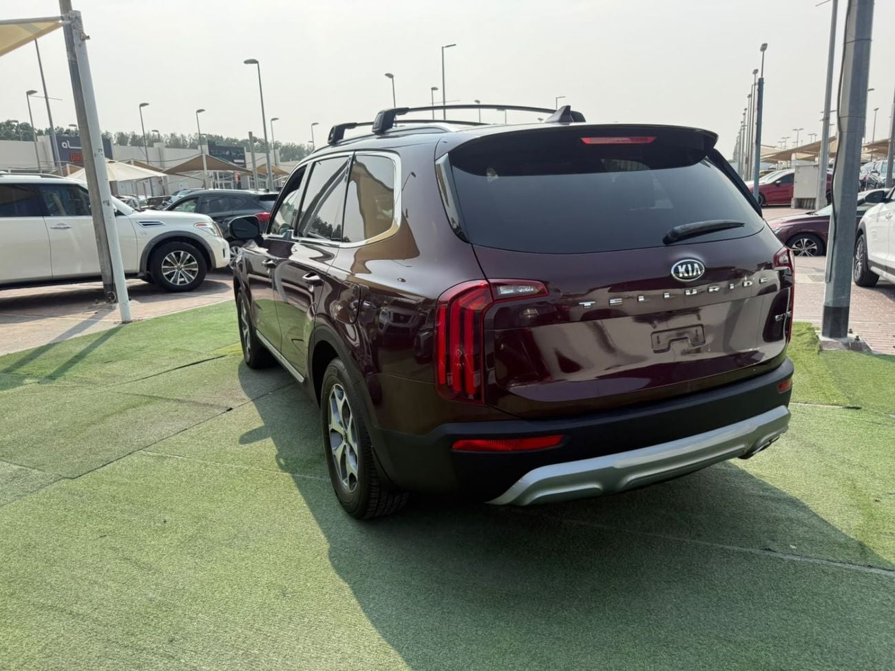 Kia Telluride LX