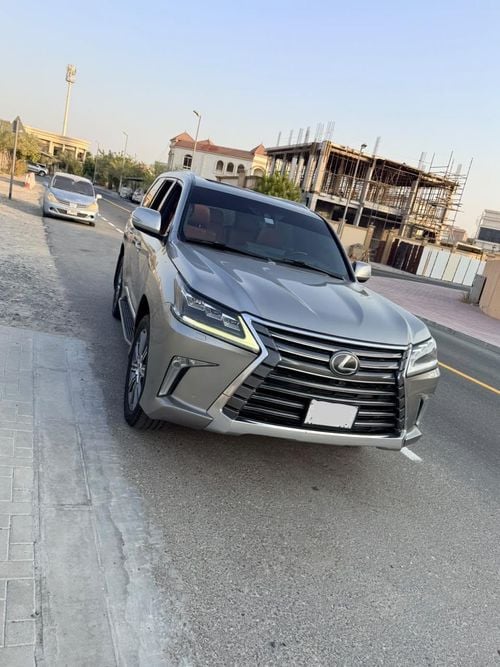 لكزس LX 570 بريمير