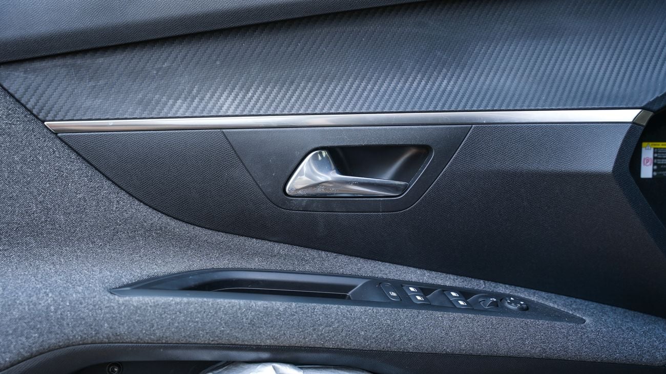 بيجو 3008 أكتيف