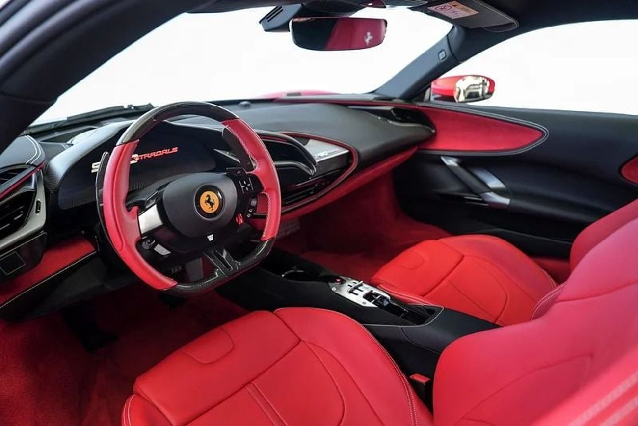 فيراري SF90 ستراديل STRADALE