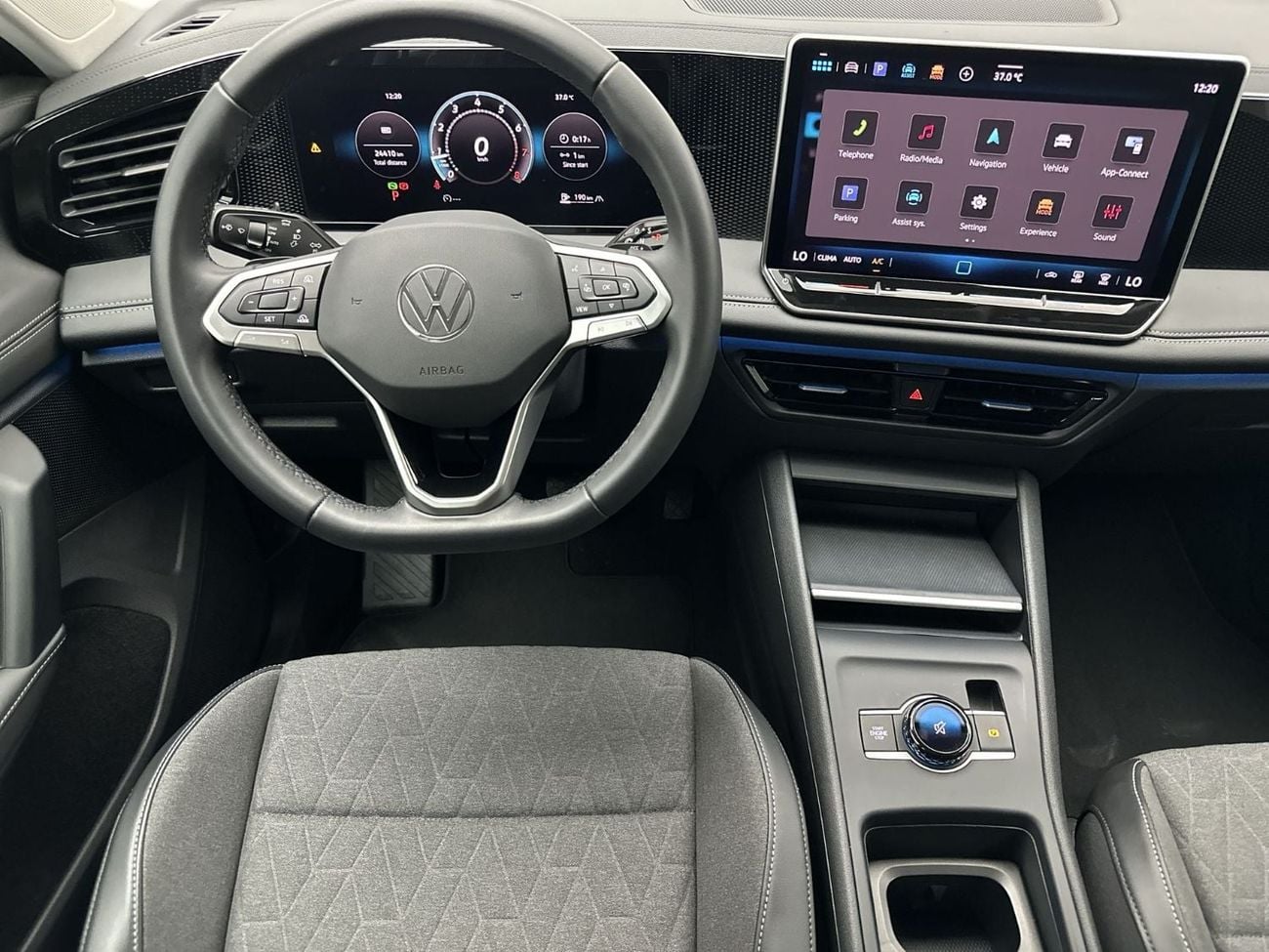 Volkswagen Tiguan LIFE Tiguan Life 1.4L | Rear View Camera | Digital Cockpit | Apple CarPlay & Android Auto | Cruise Contro