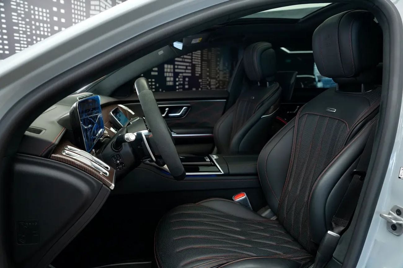 مرسيدس بنز S 63 AMG E PERFORMANCE