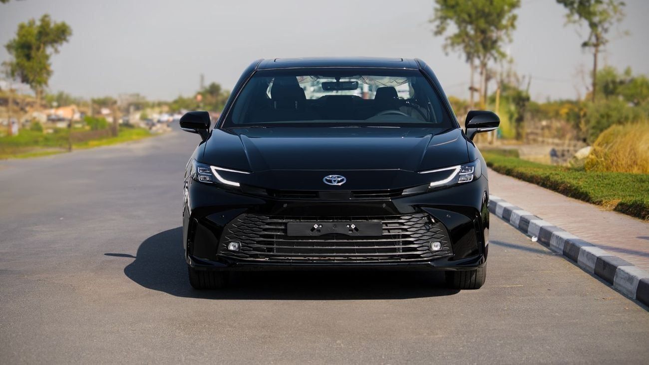 Toyota Camry LE 2.5L - Black Inside Black | Export Only