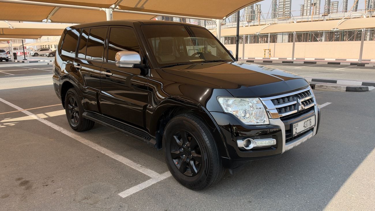 Mitsubishi Pajero GLS H/L GOLD PLATINUM