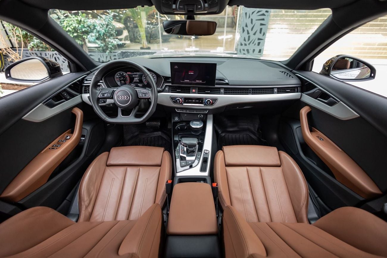 Audi A4 35 TFSI S-LINE Audi A4 35TFSI S-Line 2023 GCC | Agency Warranty | Service Contract