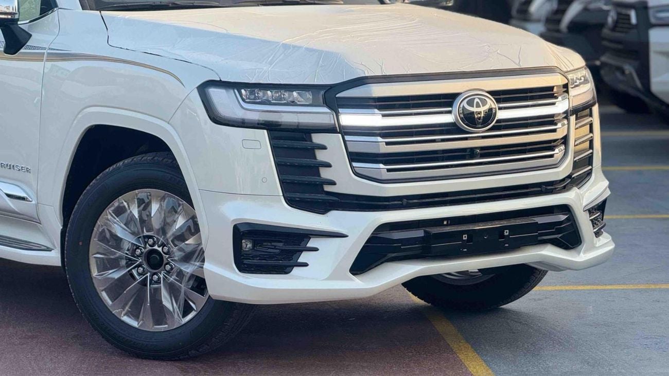 Toyota Land Cruiser VX -V 2026 SOFTDOORS RADAR MODELISTA BODY KIT WHITE BIEGE