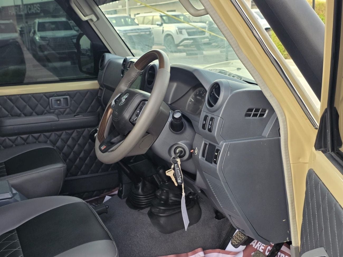 تويوتا لاند كروزر بيك آب LAND CRUISER PICKUP, FACE LIFTED TO 2024 MODEL DIESEL V8 RHD