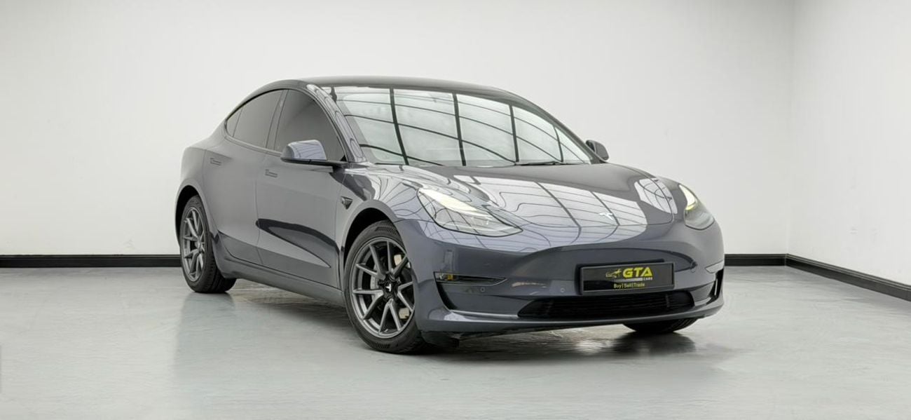 Tesla Model 3 LONG RANGE
