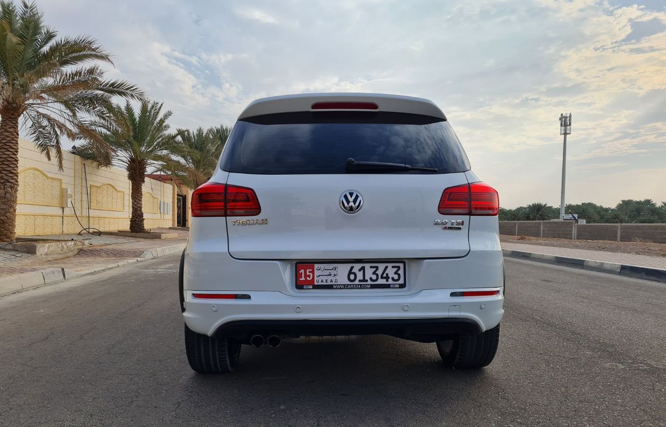 فولكس واجن تيجوان R-LINE