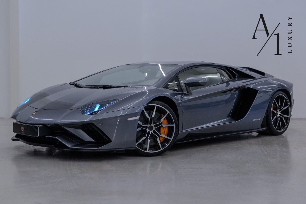 لامبورغيني أفينتادور S 2018, Immaculate Condition, Carbon Fibre Package, Japanese Spec