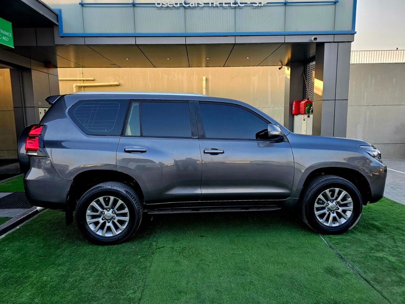 Toyota Prado EXR PRADO EXR/ V6 4.0/ LEATHER SEATS/ LOW MILEAGE