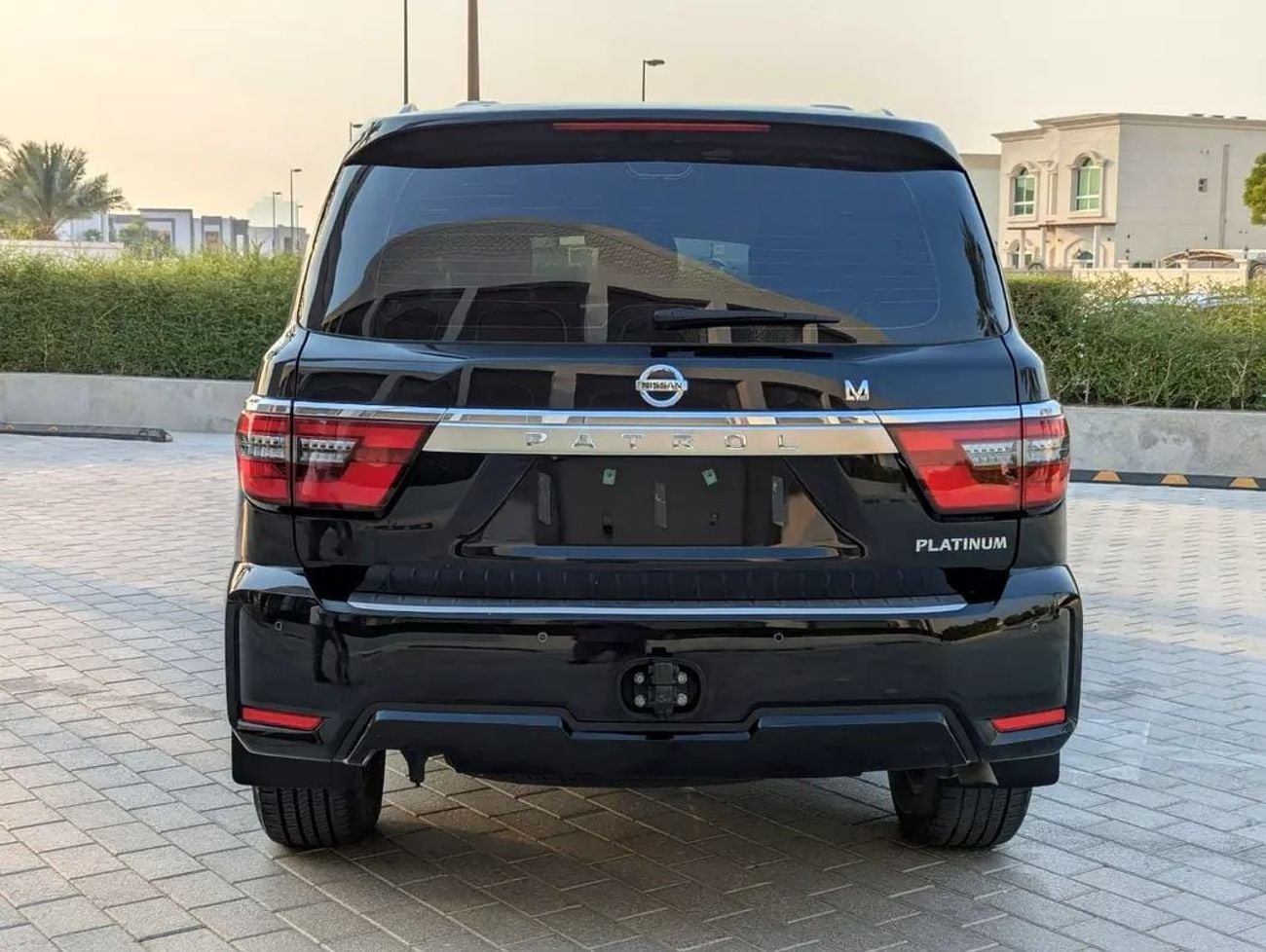 نيسان باترول SE بلاتينيوم سيتي مواصفات خليجية، محرك V6 سعة 4.0 لتر، حالة داخلية وخارجية ممتازة