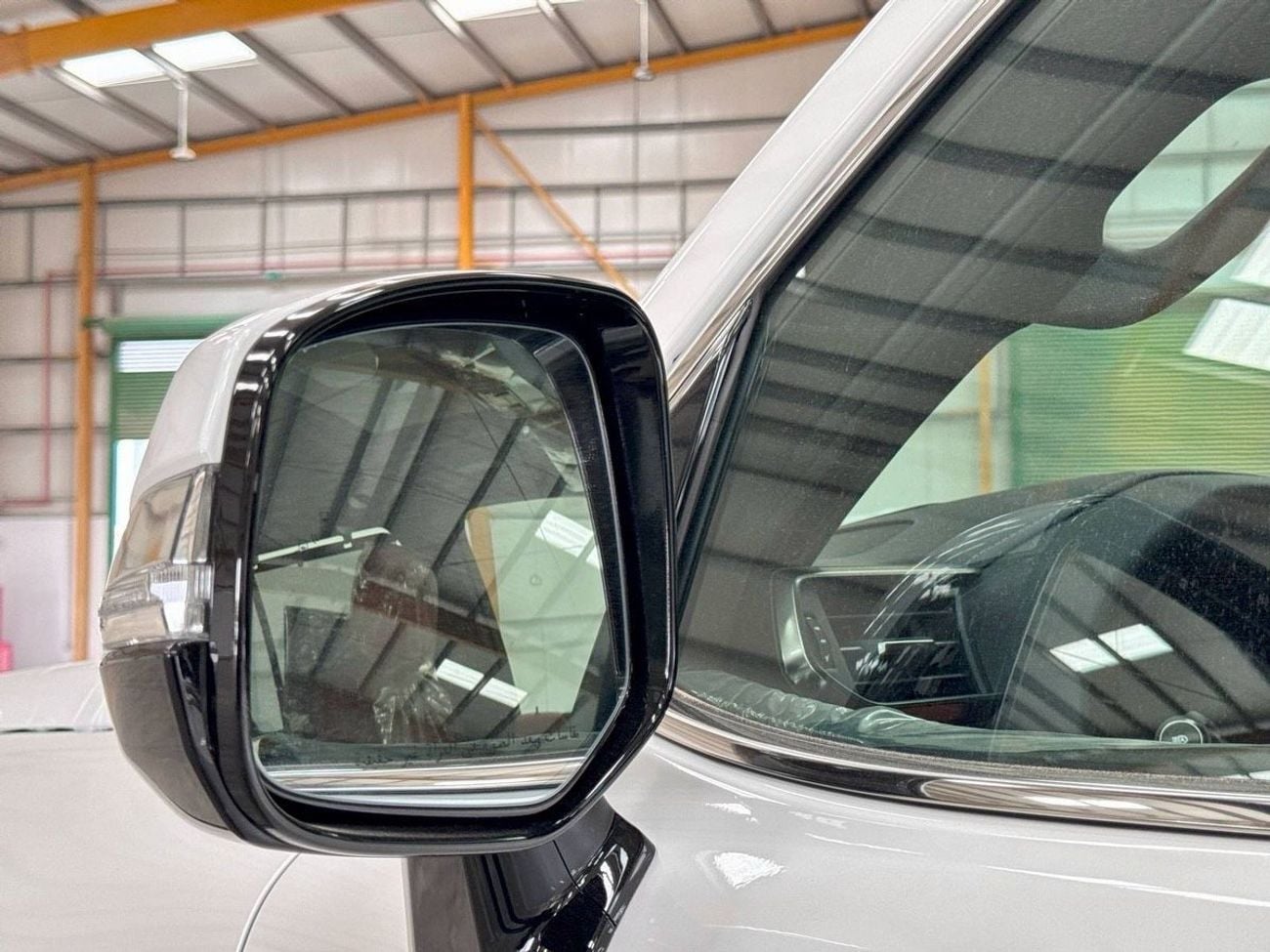 لكزس LX 700h VIP (No Autopark)