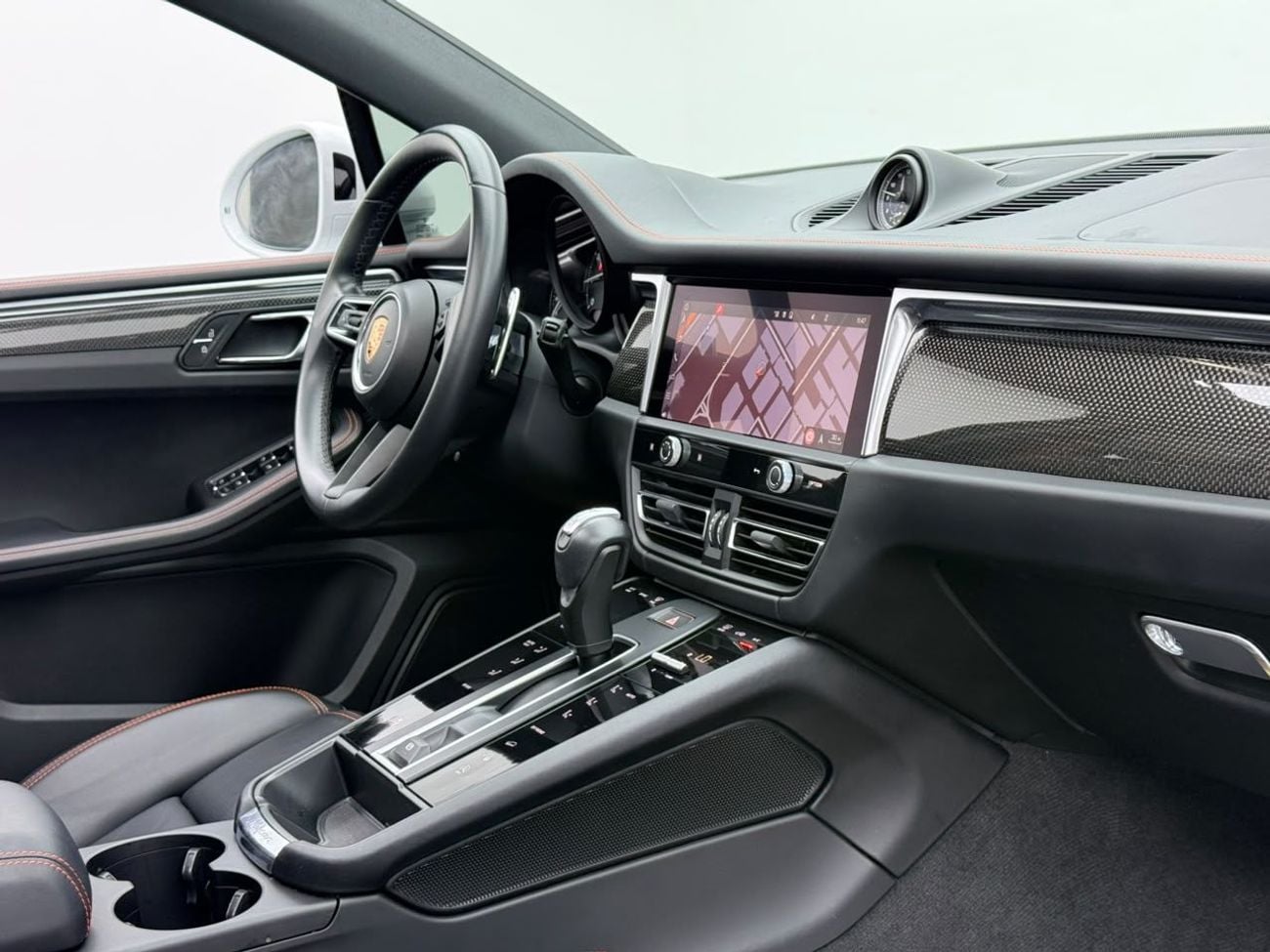 Porsche Macan STANDARD 2023 Porsche Macan, 2027 Porsche Warranty, Full Porsche Service History, Low Km, GCC