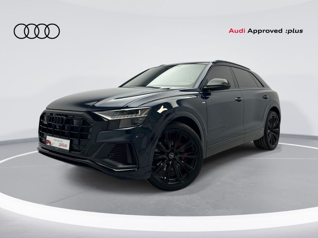أودي Q8 55 TFSI quattro 340hp Crimson Red Edition (رقم المرجع: 53845)
