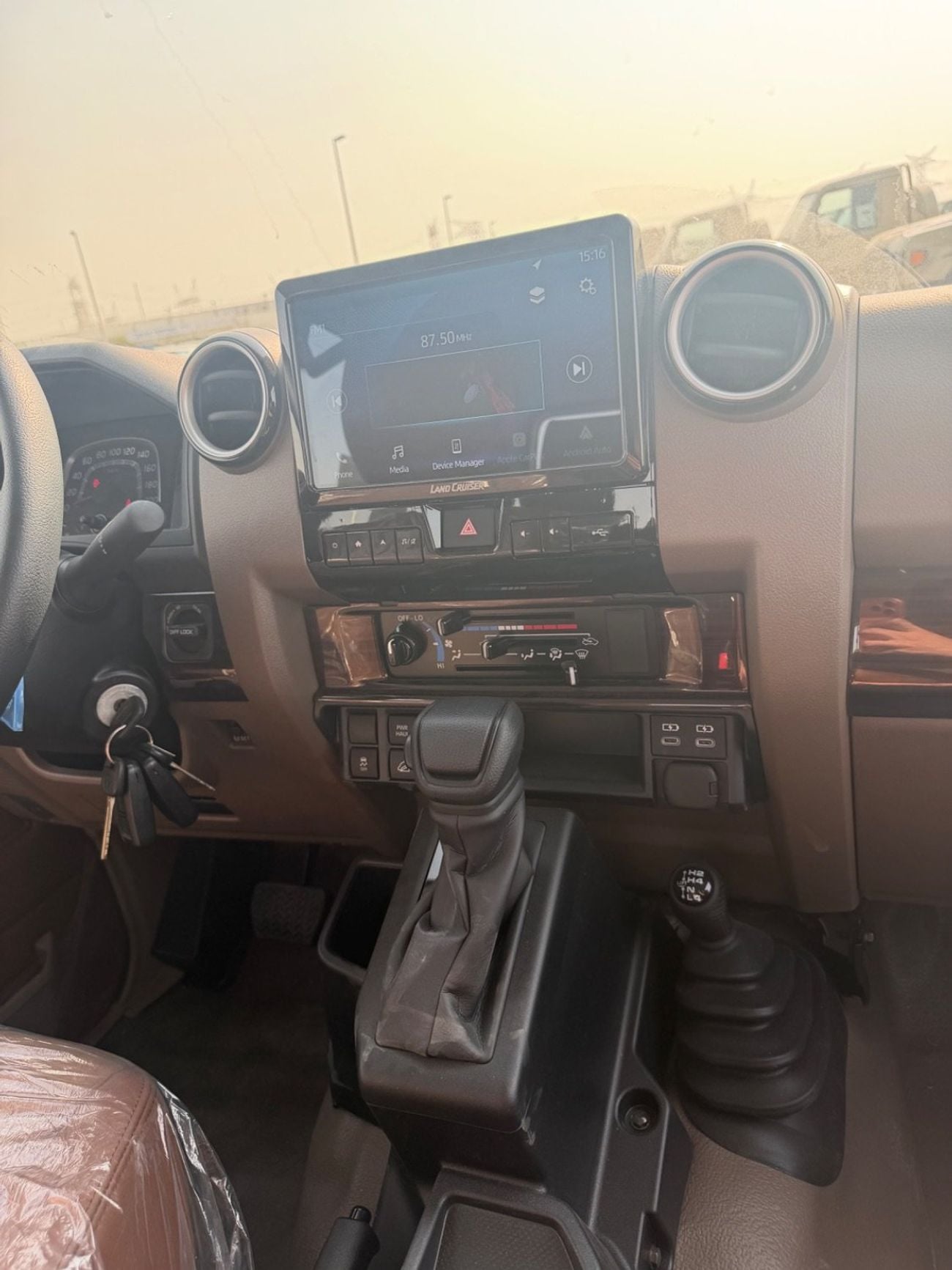 Toyota Land Cruiser Pick Up