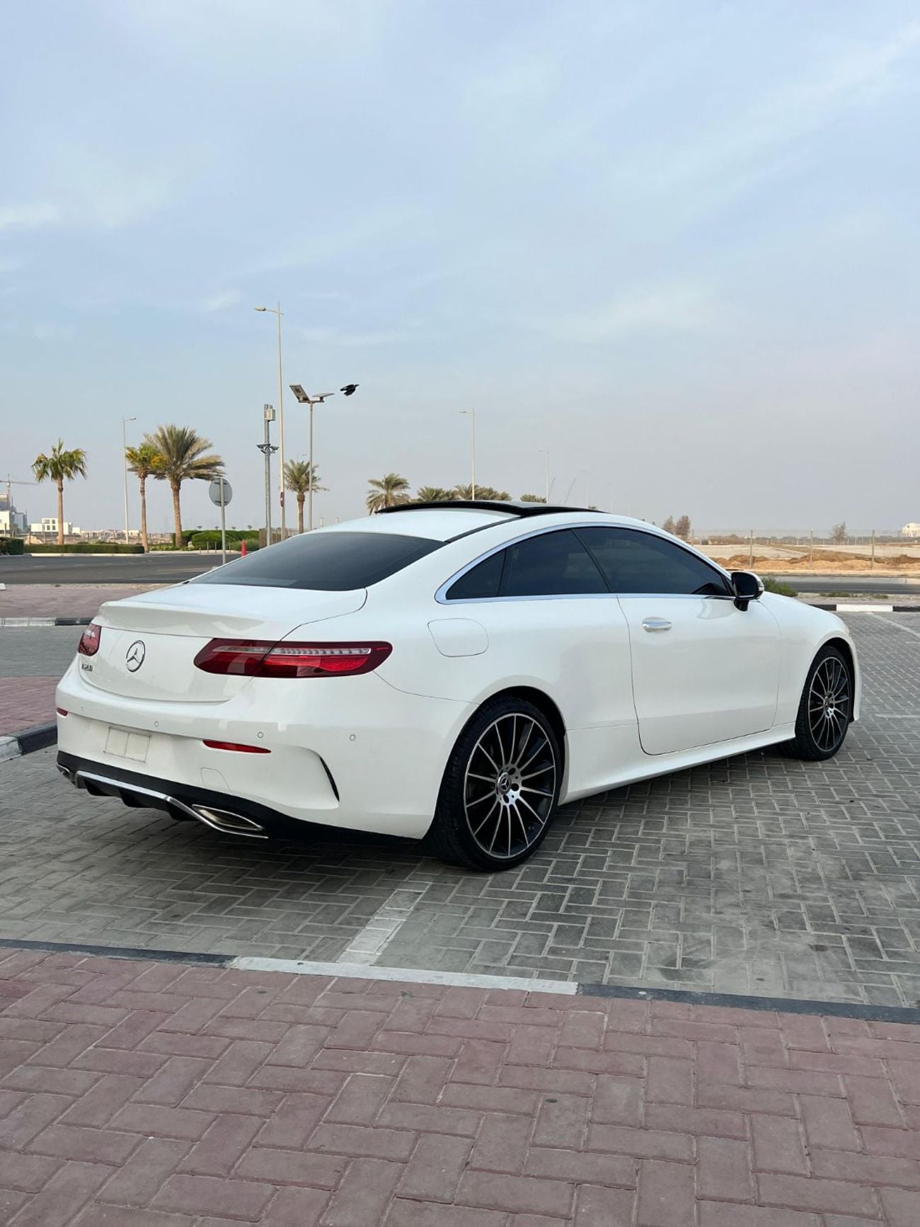 Mercedes Benz E 200 Coupe