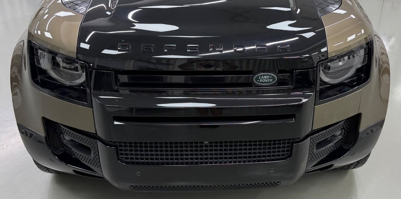 لاند روفر ديفندر 110 HSE P400