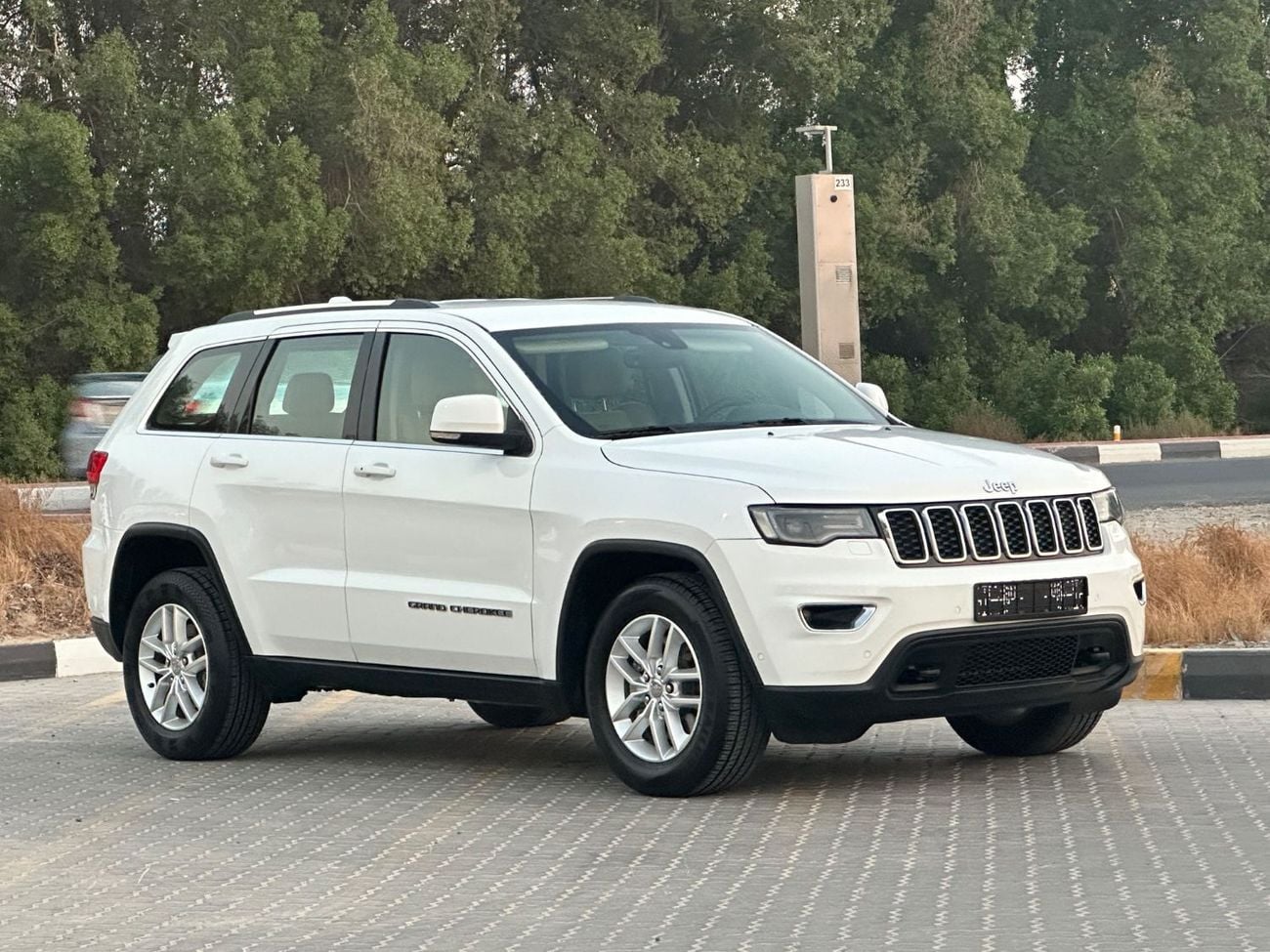 Jeep Grand Cherokee LAREDO