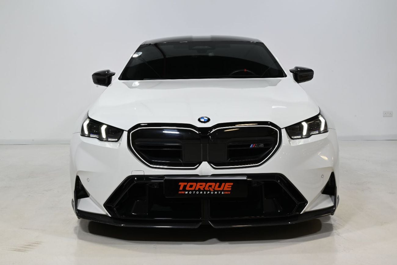 بي أم دبليو M5 بي إم دبليو M5 xDrive كومبيتشن موديل 2025، سجل صيانة كامل، ضمان لمدة عام، حالة ممتازة، ملكية نظيفة