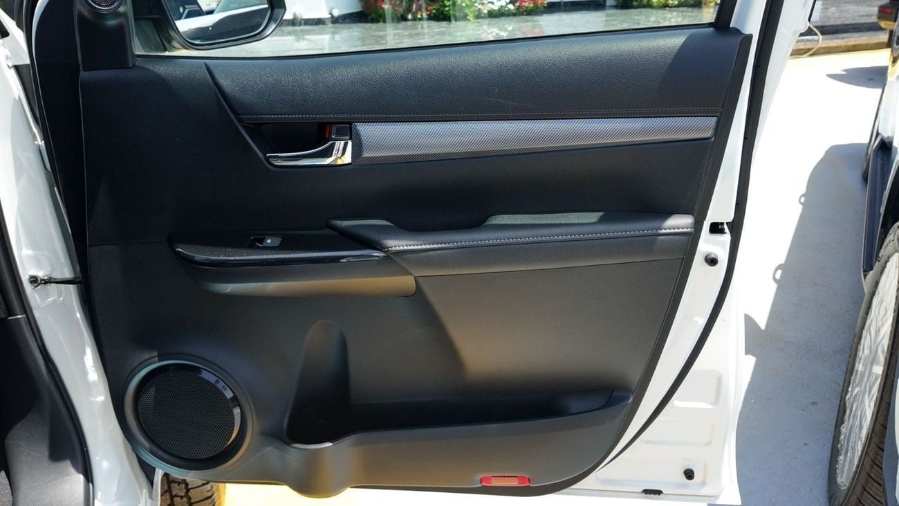 Toyota Hilux GR SPORT