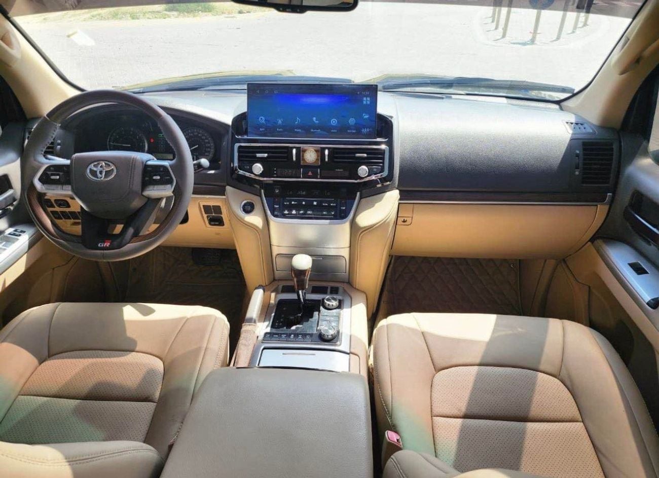 Toyota Land Cruiser GXR