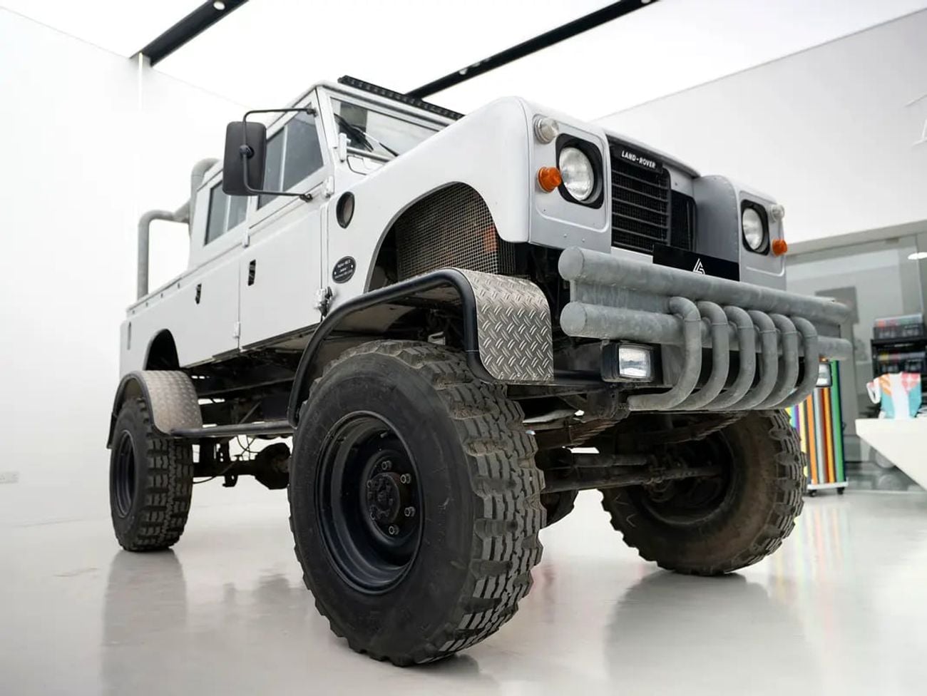 Land Rover Defender Worldwide 1/2 Worldwide | BIGFOOT MK-2 | Good condition.