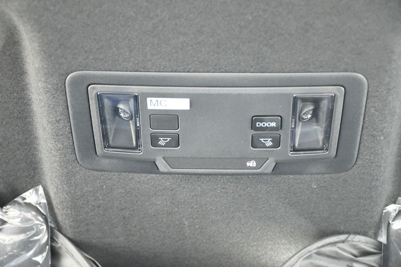 Toyota FJ Cruiser full option 2027 TOYOTA FJ CRUISER 2.7L PETROL (Ready Stock)