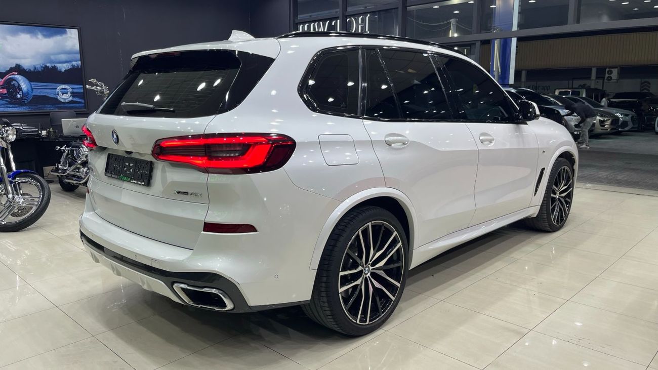 BMW X5 XDRIVE M50I XLINE EXCLUSIVE BMW X5 50I XDRIVE 2019 GCC IN PERFECT CONDITION FOR 179K AED