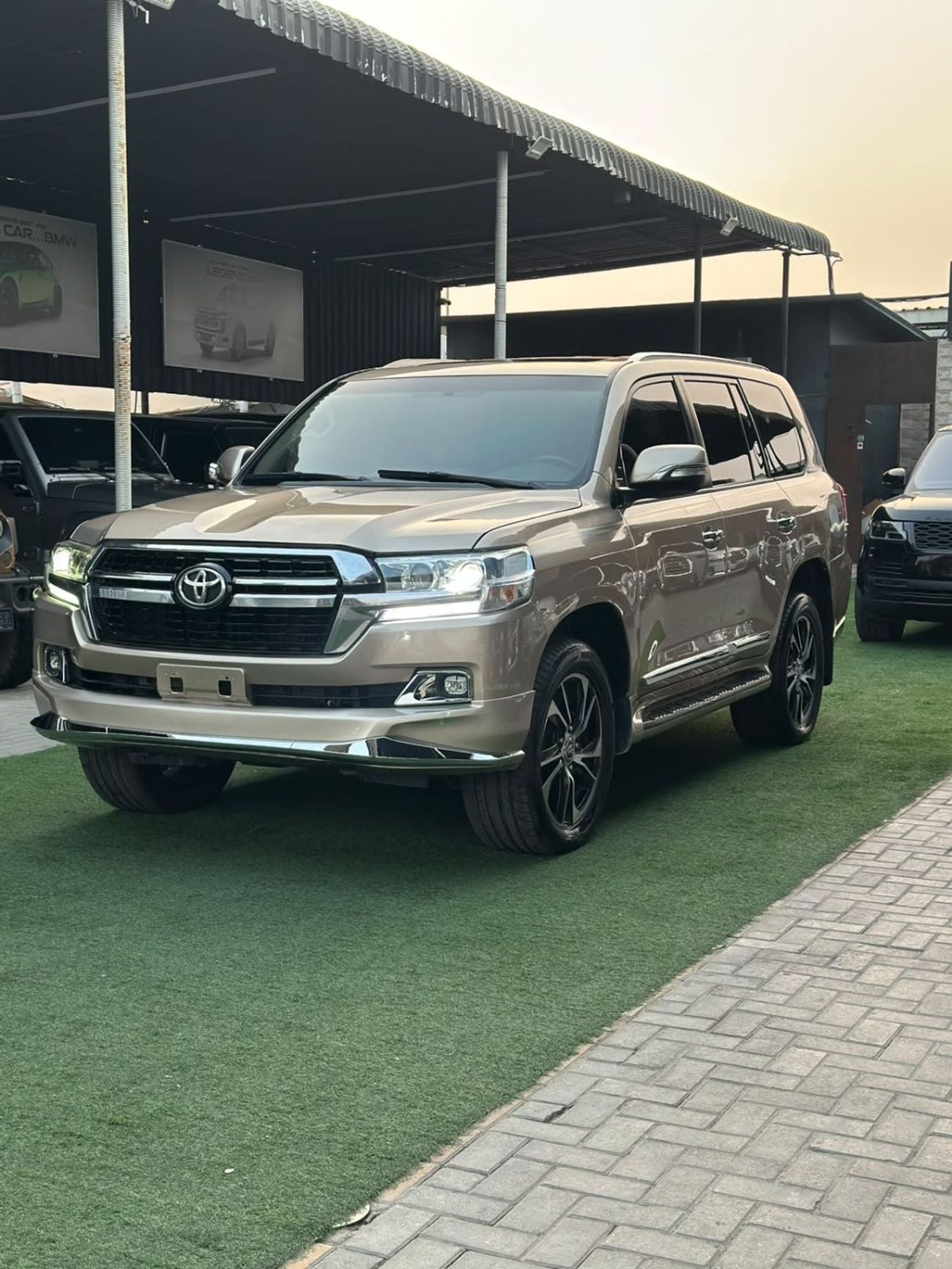 Toyota Land Cruiser GXR