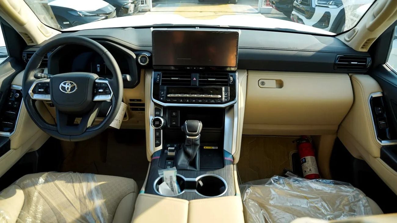 Toyota Land Cruiser VXR / VXR 3.5L HYBRID GCC Specs