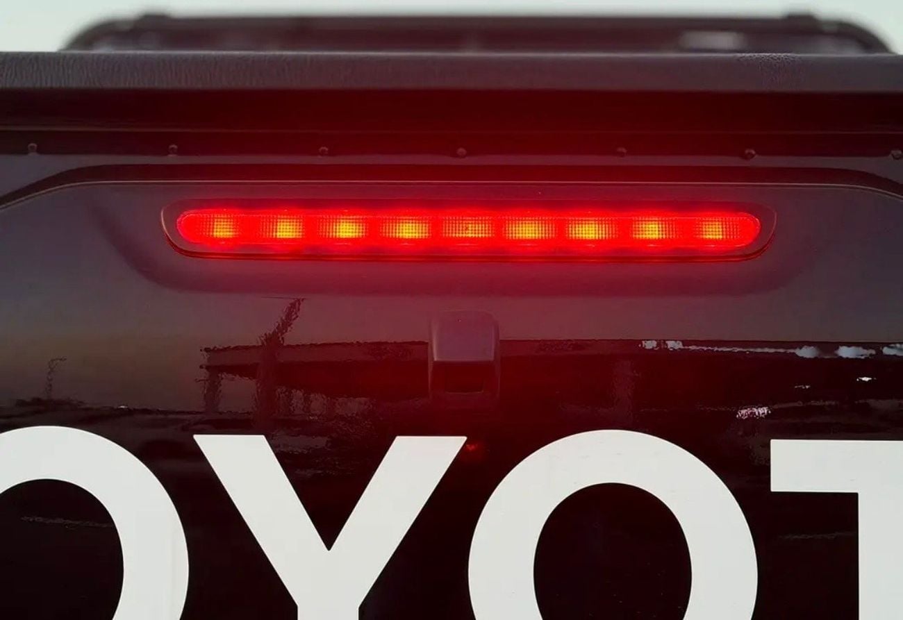 Toyota Hilux SR5