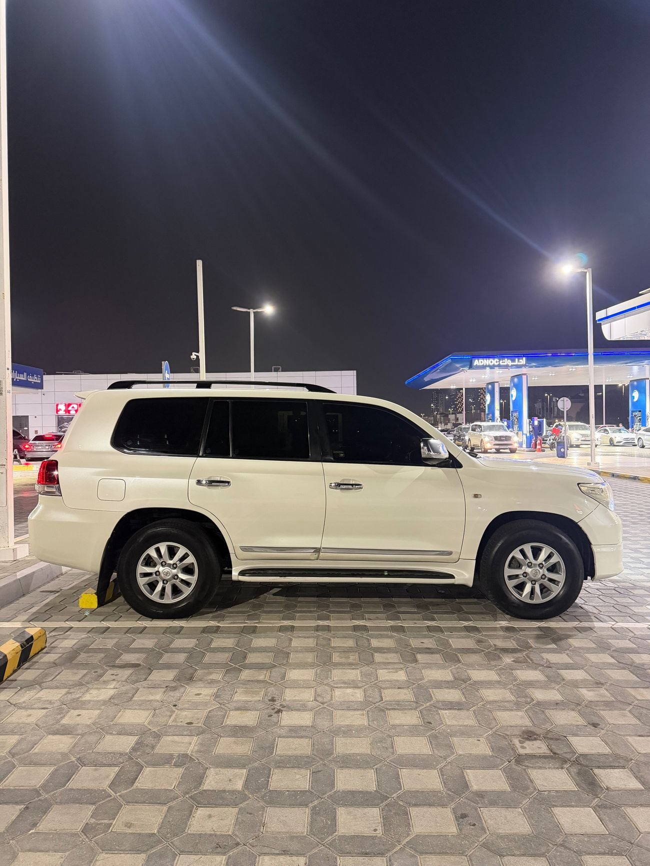 Toyota Land Cruiser VXR