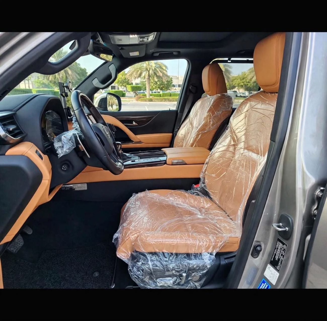 Lexus LX600 PRESTIGE