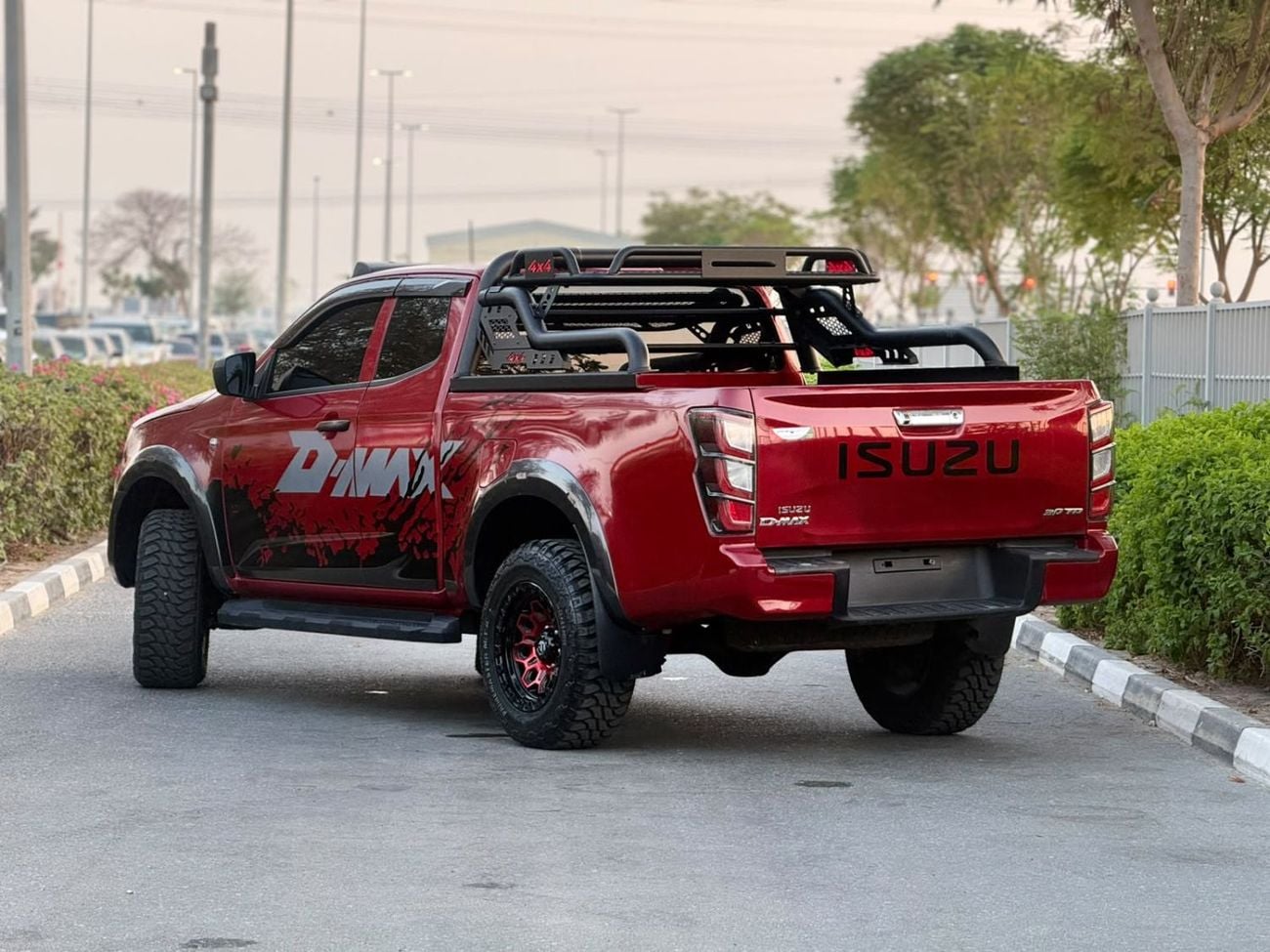 Isuzu D-MAX - 3.0 Diesel Engine - AT - 4WD - Pickup