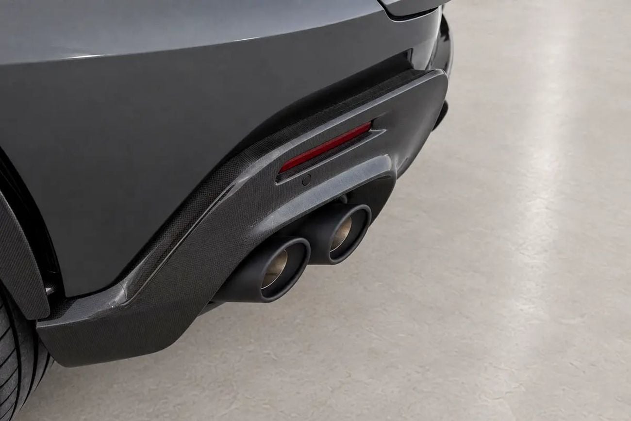 فيراري بوروسانجوي ستاندارد Full Carbon – European Specs