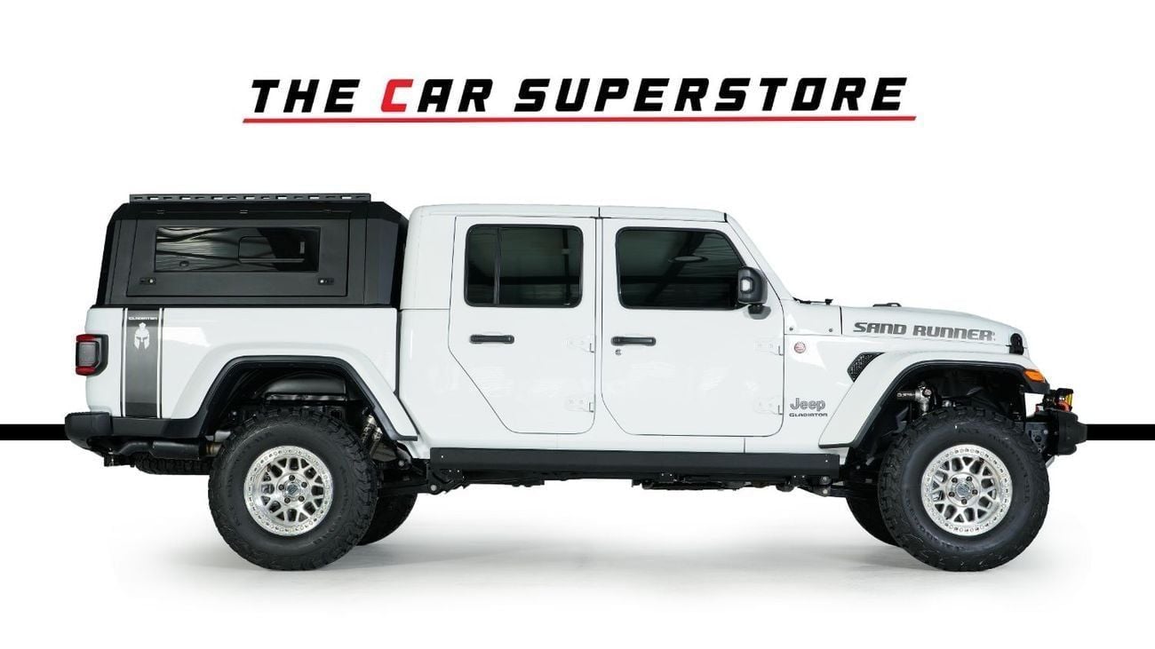 جيب جلادياتور SAND RUNNER Gladiator Sand Runner-GCC-Full Upgrades-KMC Rims-Rear Canopy-Differential Lock