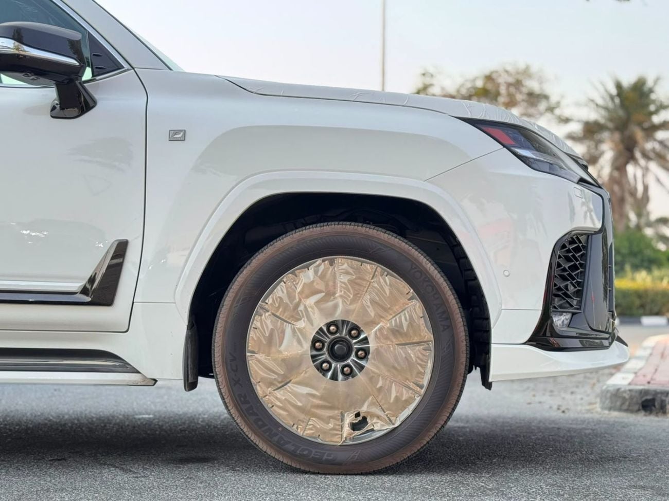 Lexus LX700h F SPORT
