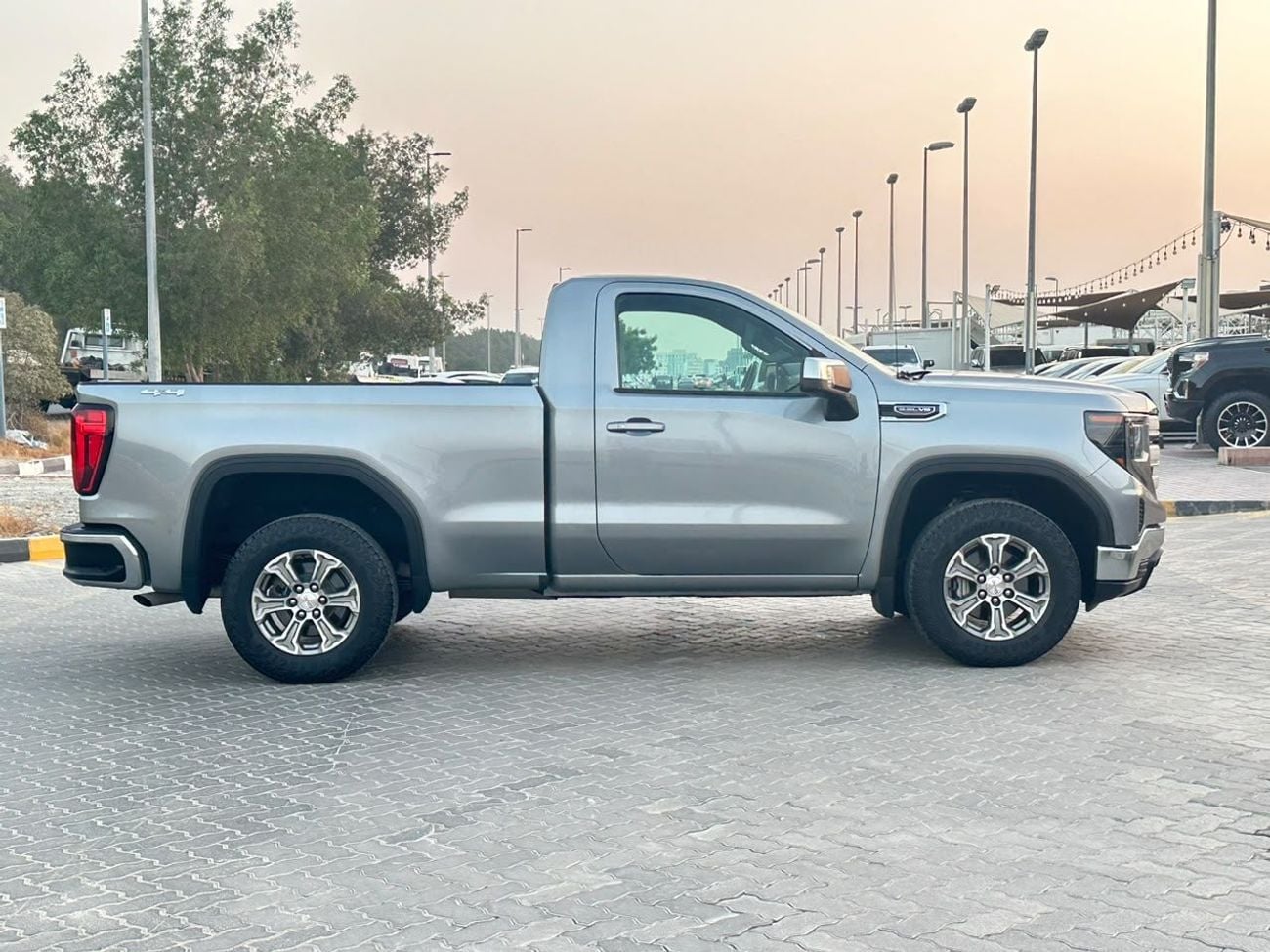 GMC Sierra 1500 REGULAR CAB SLE