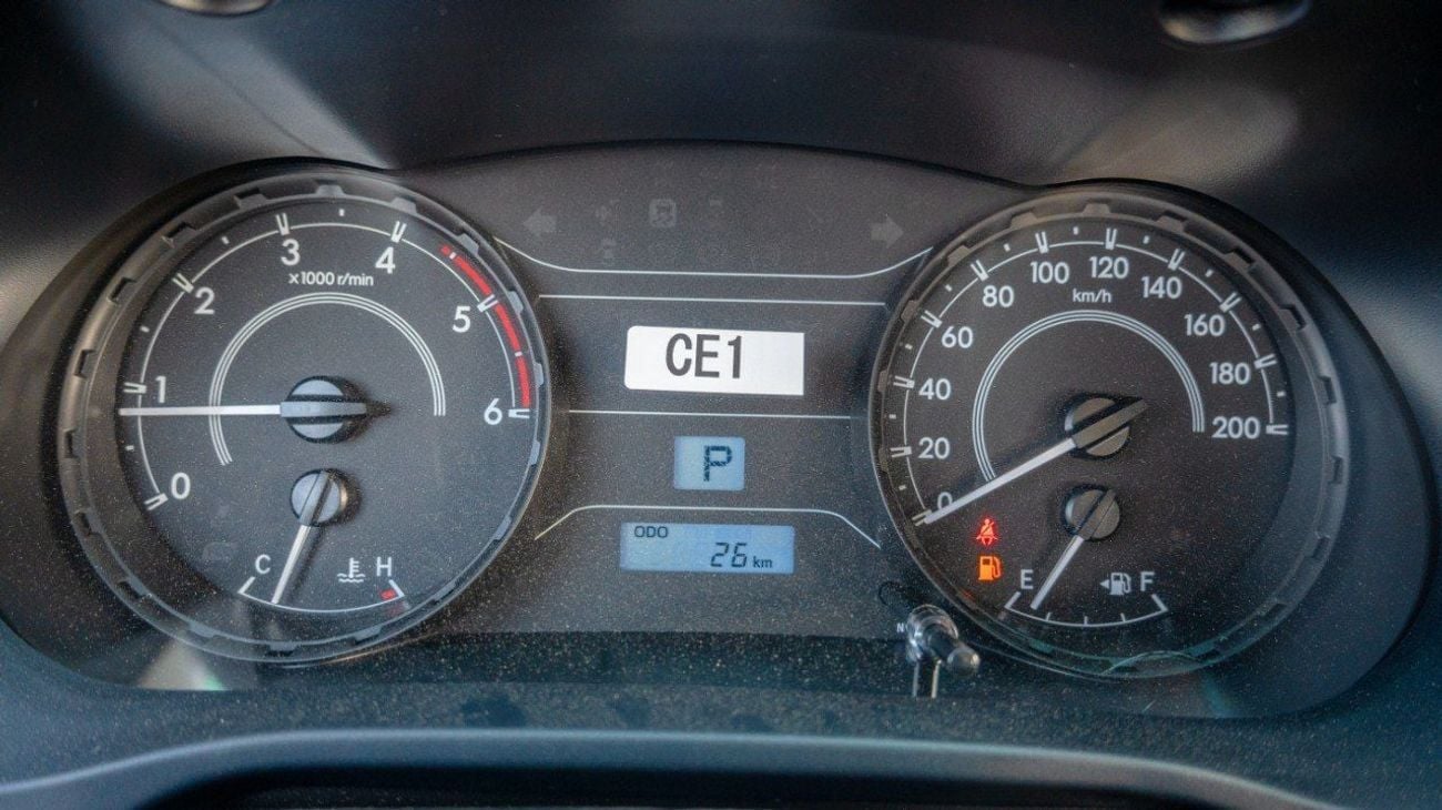 تويوتا هيلوكس GL Toyota Hilux 2025 2.4L Diesel