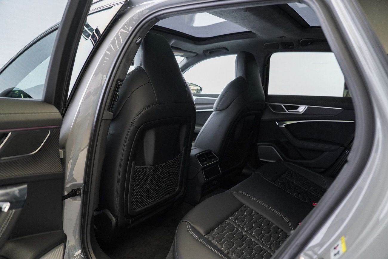 أودي RS6 STANDARD