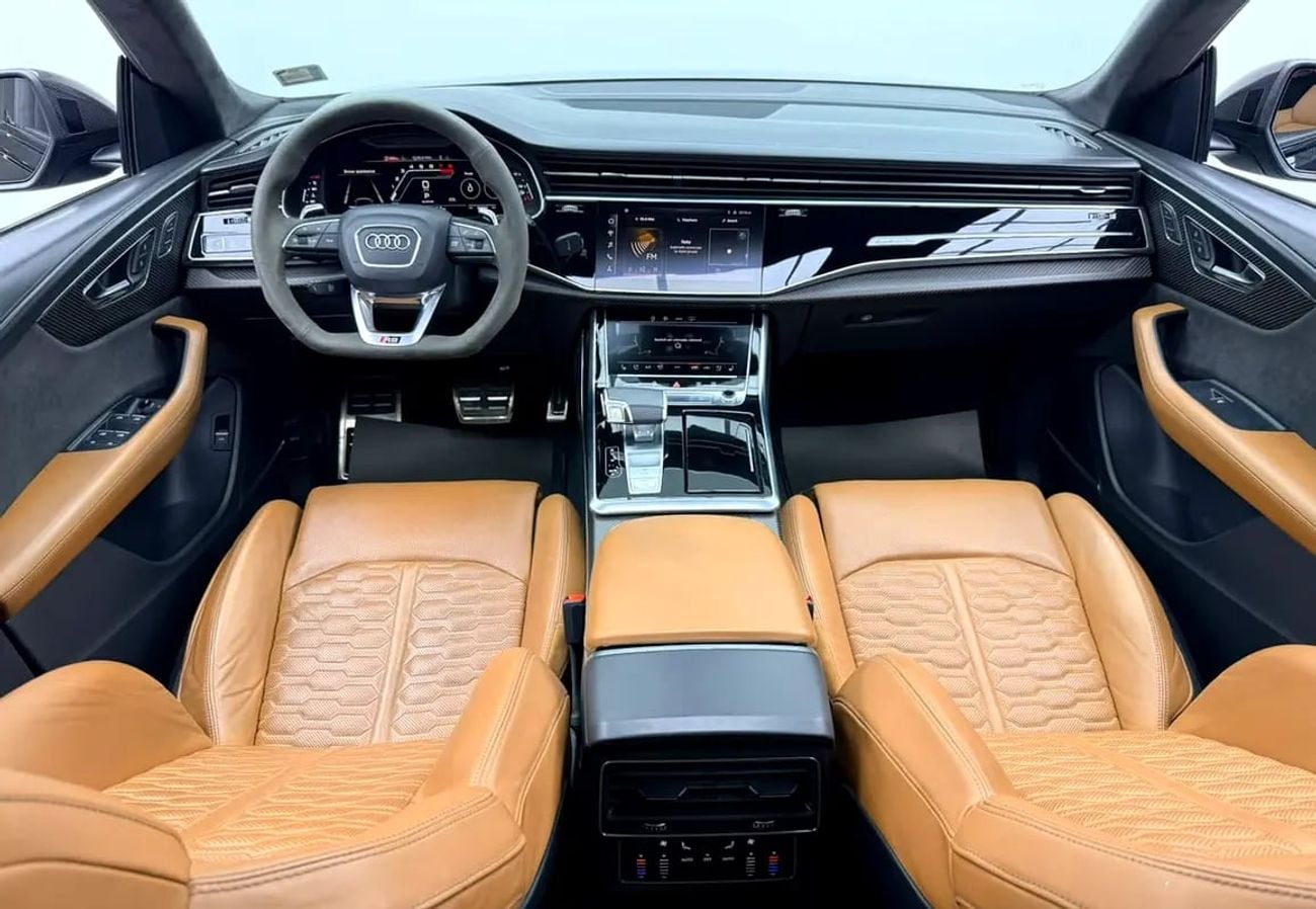 Audi RSQ8 RSQ8 4.0TFSI Quattro, Service Pack, Warranty, Full Service History, GCC