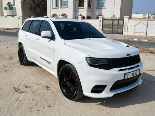 جيب جراند شيروكي SRT8