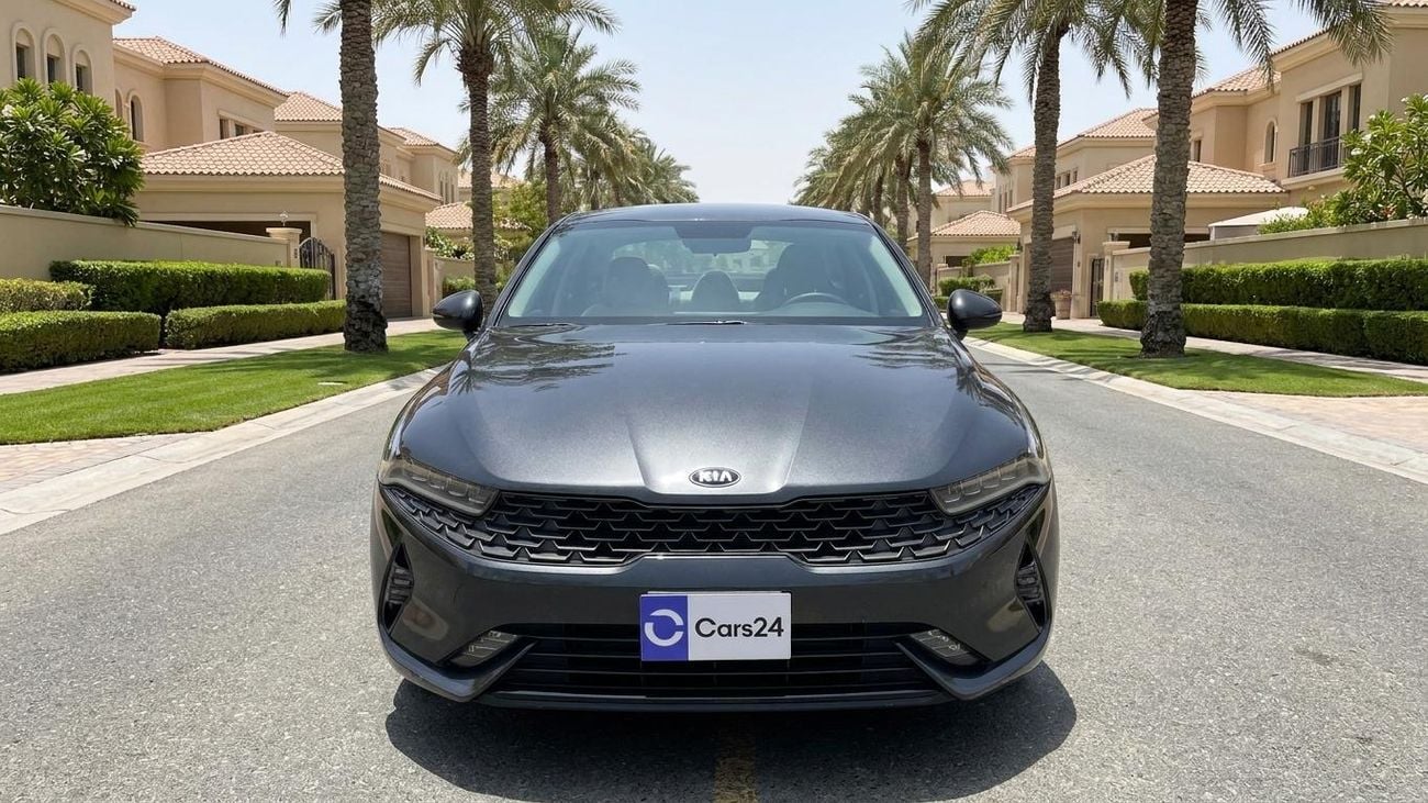 كيا K5 LX كارس24 هي سوق ضخم للسيارات المستعملة موثوق ومضمون ٪كارس24 هي سوق ضخم للسيارات المستعملة موثوق ومضمون