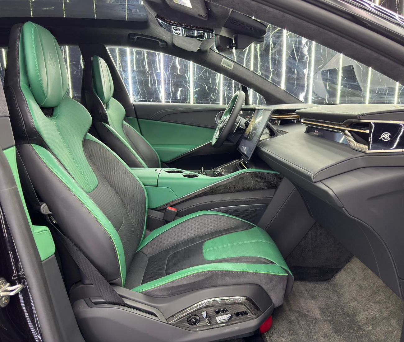 Lotus Eletre STANDARD