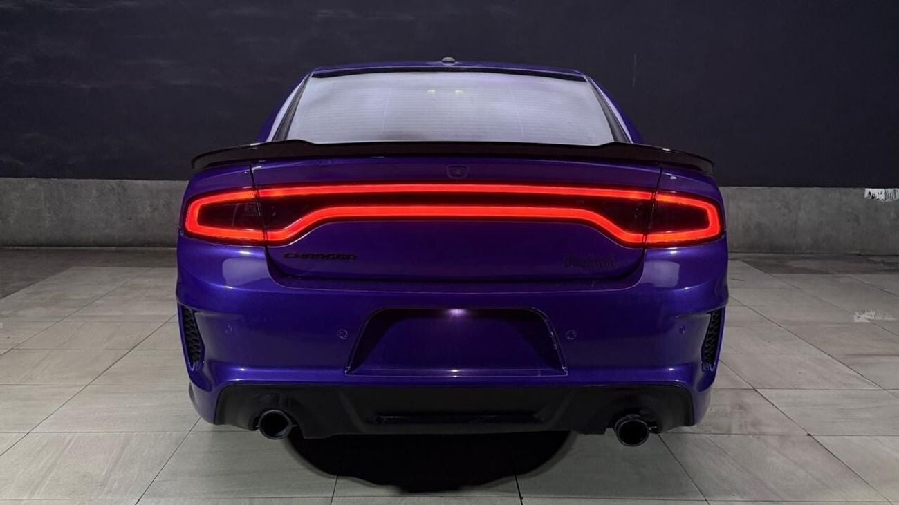 Dodge Charger SXT